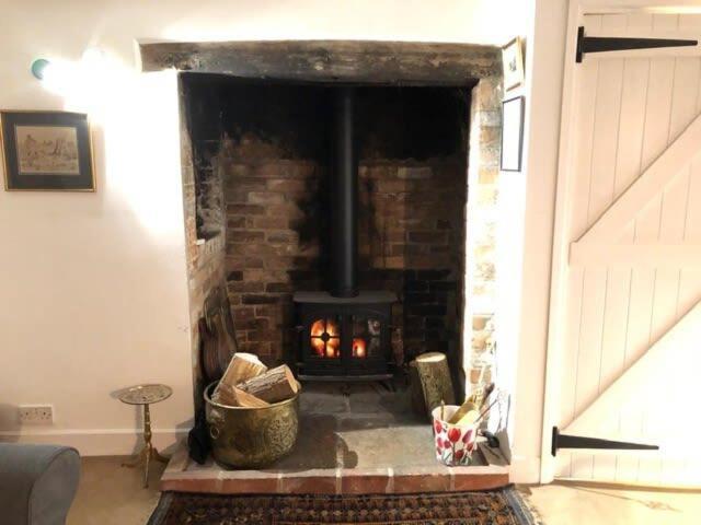 River Cottage A Country Retreat In Wooded Gardens East Stoke  ภายนอก รูปภาพ